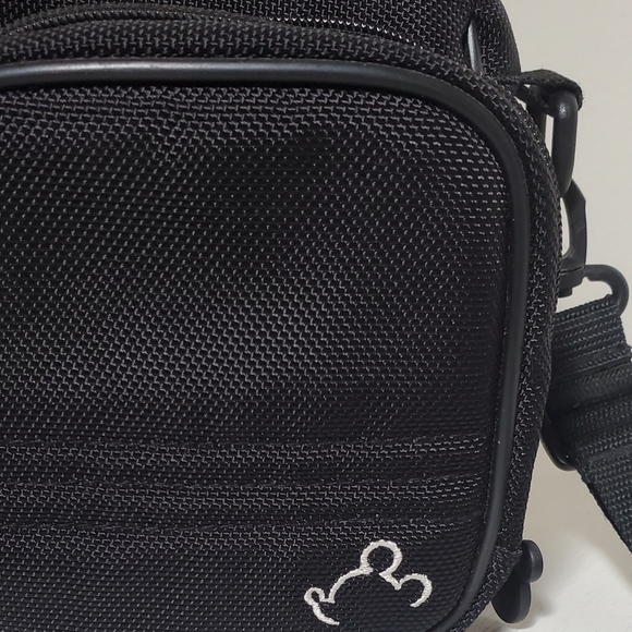 Mickey Mouse Camera Bag Zip Close Pockets Attachable Strap Black Canvas Disney - Picture 7 of 12